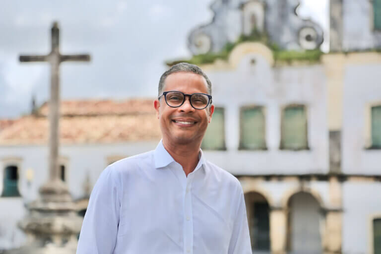 PREFEITO JÚLIO - FOTO HEITOR XAVIER